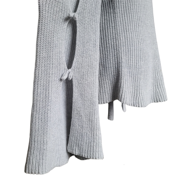 LC Lauren Conrad Swing Sweater Split Bell Sleeves with Bows Soft Gray Medium - Picture 4 of 7